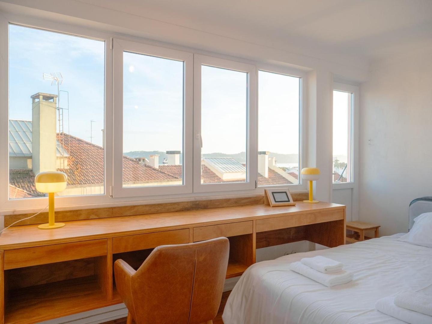 Luxurious Loft : Bridge-view Rooftop | By Airnest Lisboa